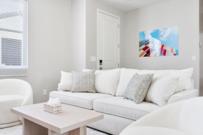 Stylish 2B2B Comfort Suite
